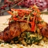 【鹦鹉厨房】东南亚风情碰撞传统京味儿，内有乾坤的蕉叶椰香烤鸭