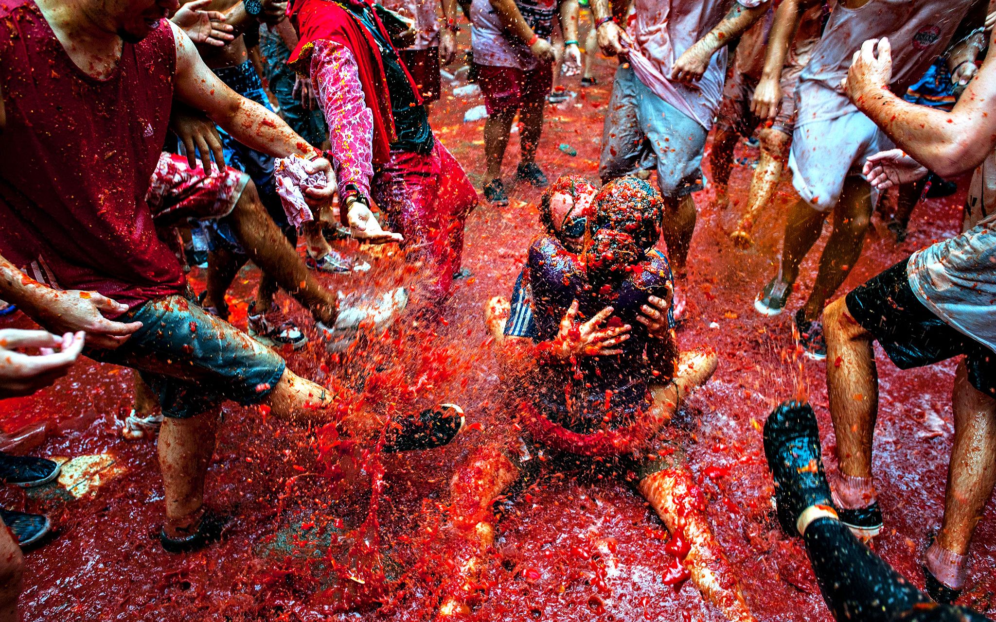 第四十二期：“血”染小镇，我为“柿”狂——西班牙番茄大战