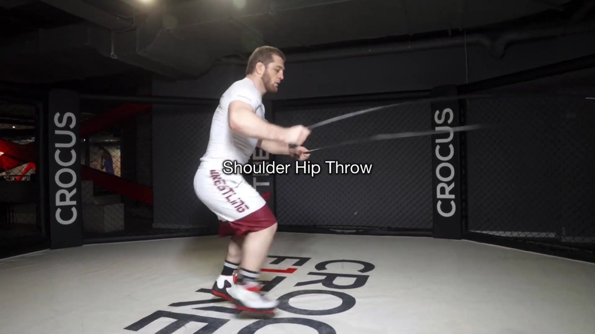 弹力带训练的摔跤技术