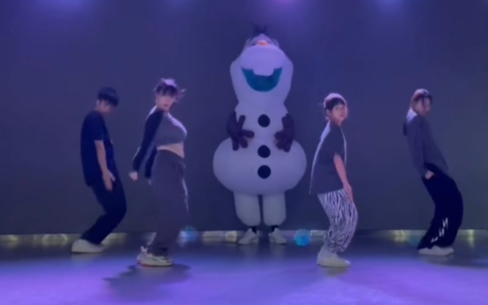 Do you like to watch me dance?