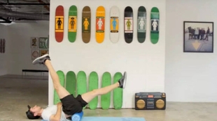 怎么样才能快速的学滑板 7a0cf1e88bbb6cb518ded9be36caa92ce5c0c133.jpg@310w_174h_1c_100q.jpg