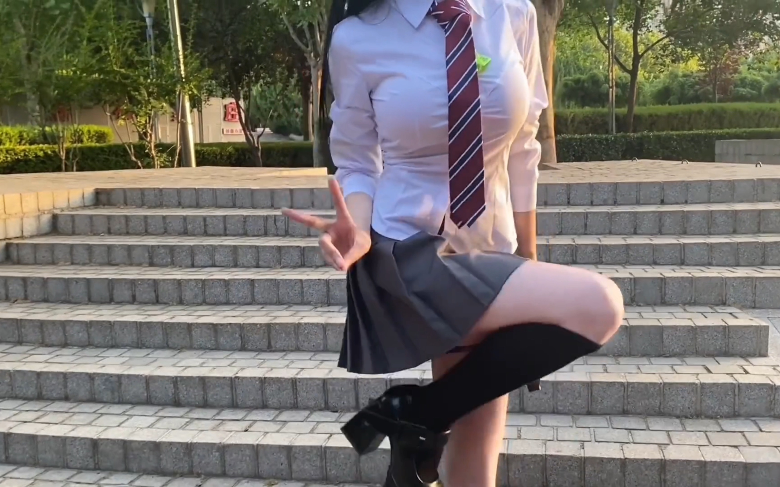 Isn't walking my strong suit? # Not bad for a jk #