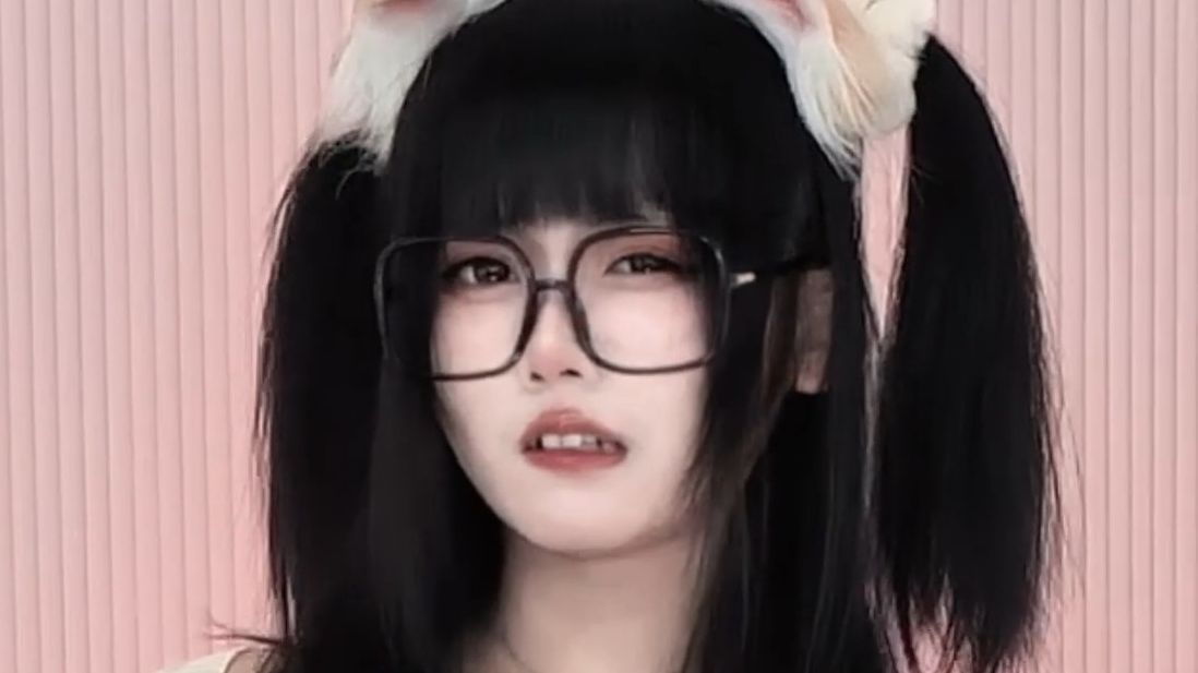 Kittens shake a little.