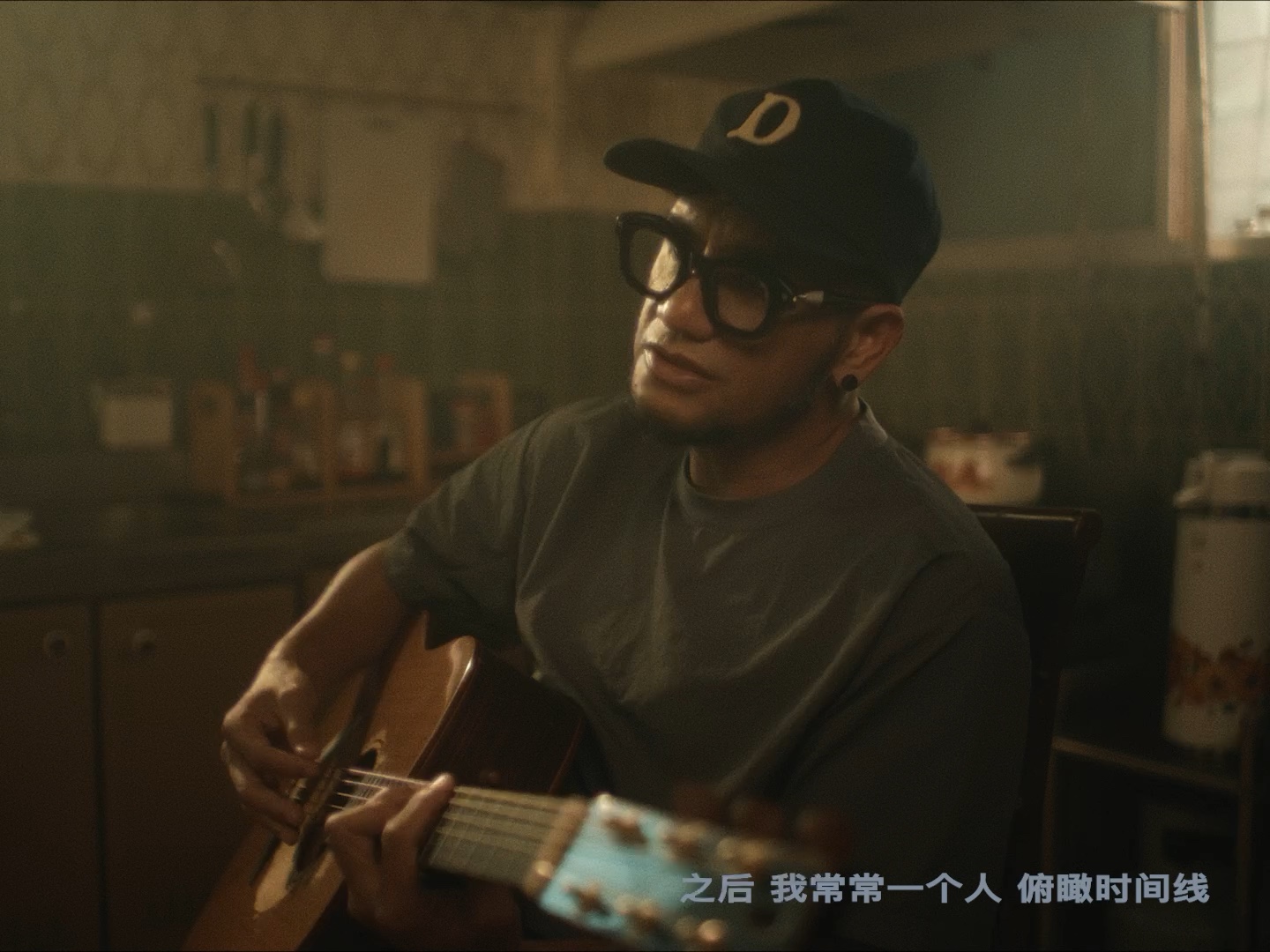 张震岳《妈妈的眼睛》沉静版MV