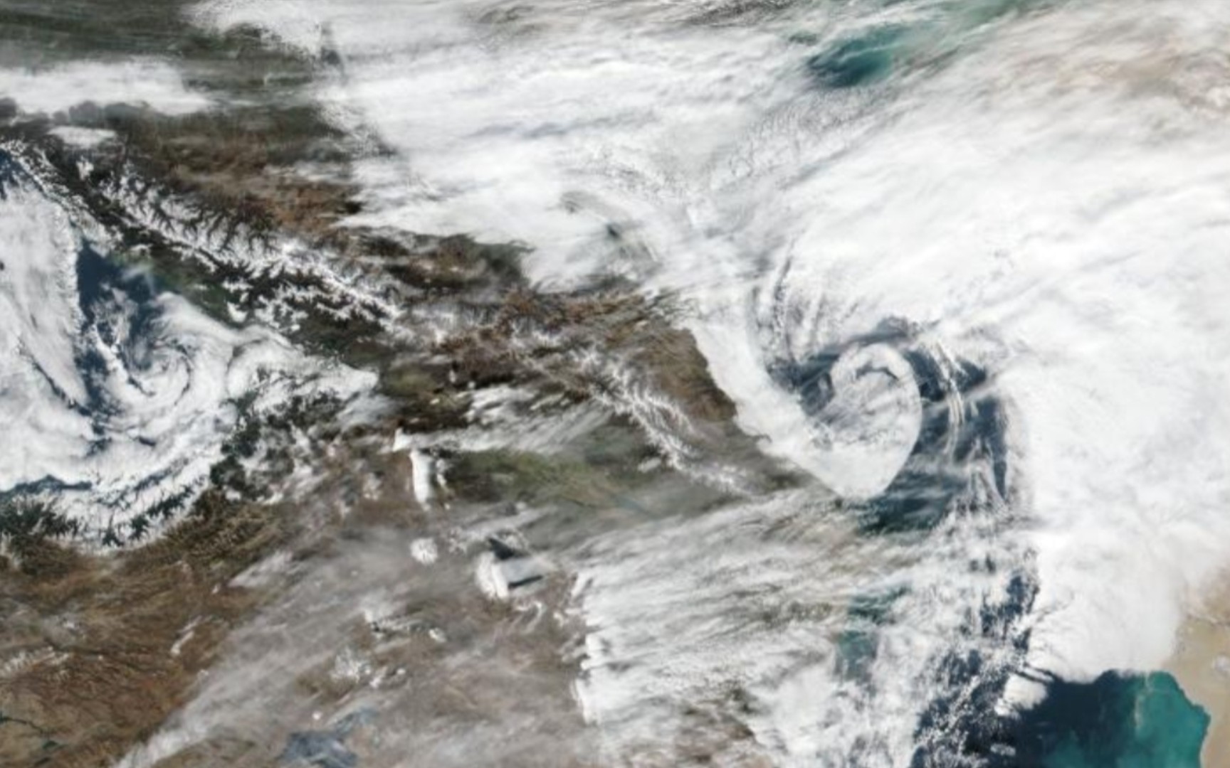 21年11月14日里海未编号气旋（入陆增强）【卫星云图动画】