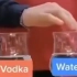 伏特加和水的区别