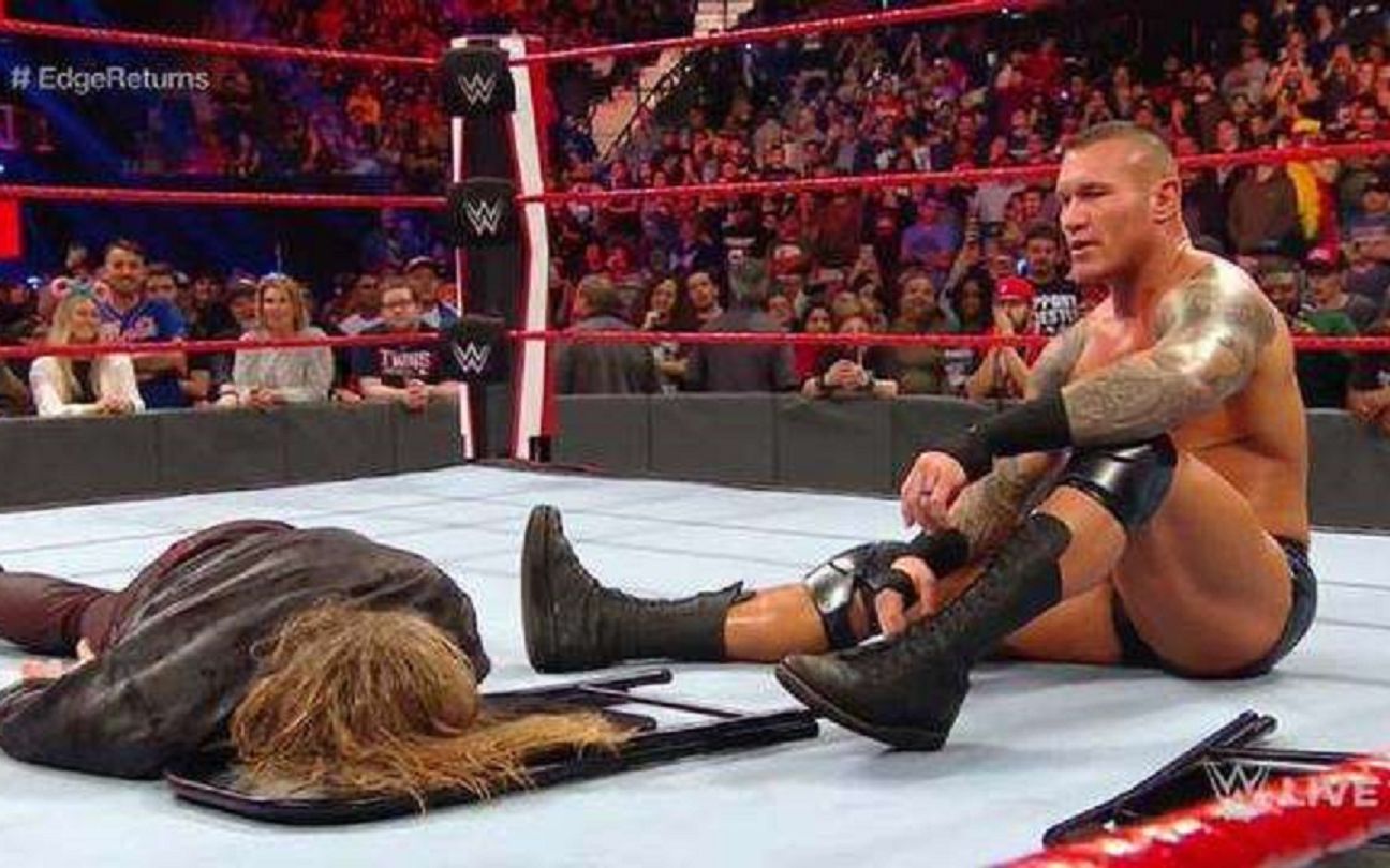 wwe2k20恩怨战兰迪奥顿vs艾吉顶级掠食者对上限制级明星