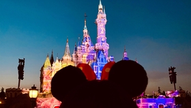 何二vlog直播 7e1a5bf20821a4f58ae46813f28bcf4d7a7e587e.jpg@280w_158h_1c_100q.jpg