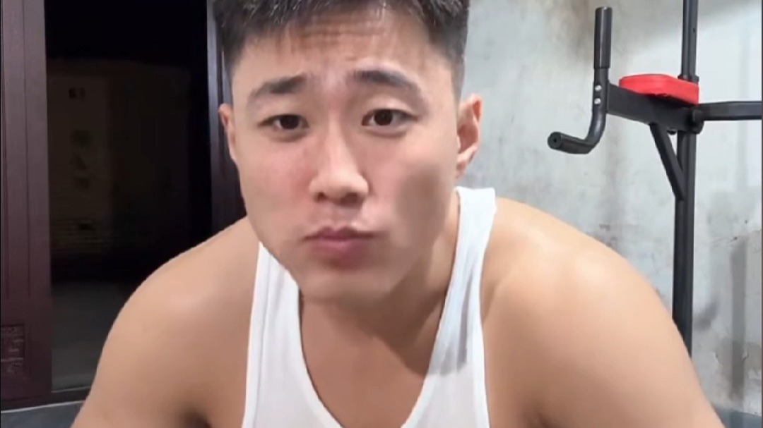 屏幕录制 2025-08-26 233929