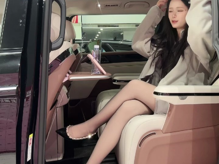 [直播].[超清].[厦门市盛世开元比亚迪].[371140155256].[mpv夏已到店].[2025-01-12].[11_11].[2025011211