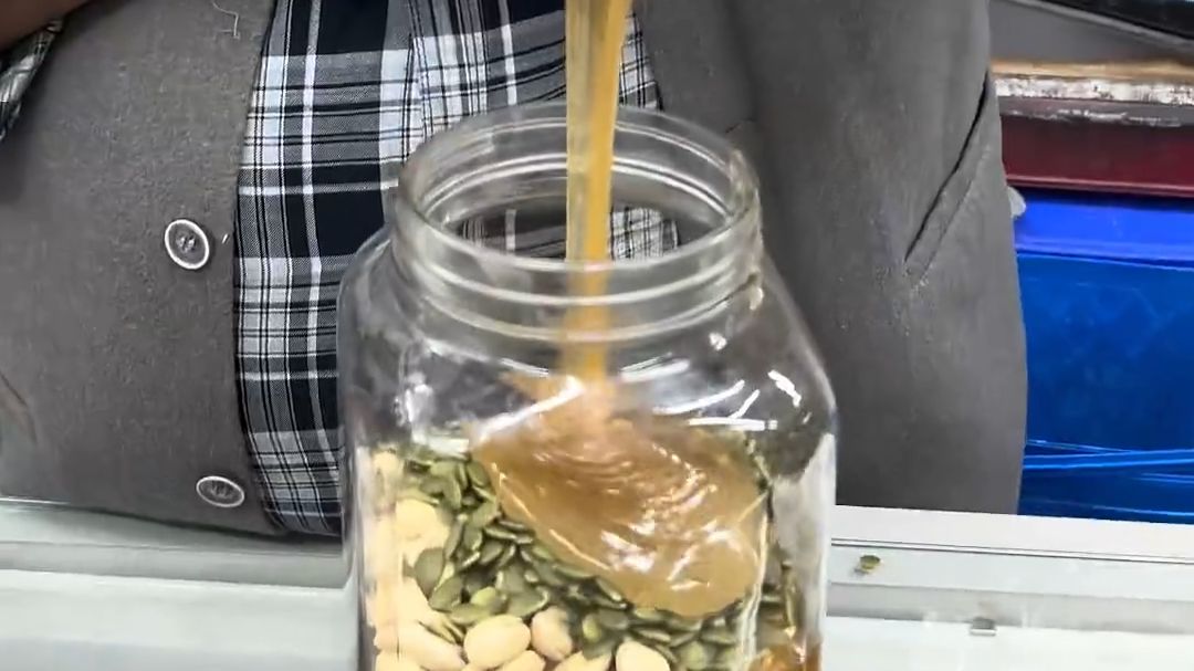 吃点营养健康的坚果调理一下肠胃