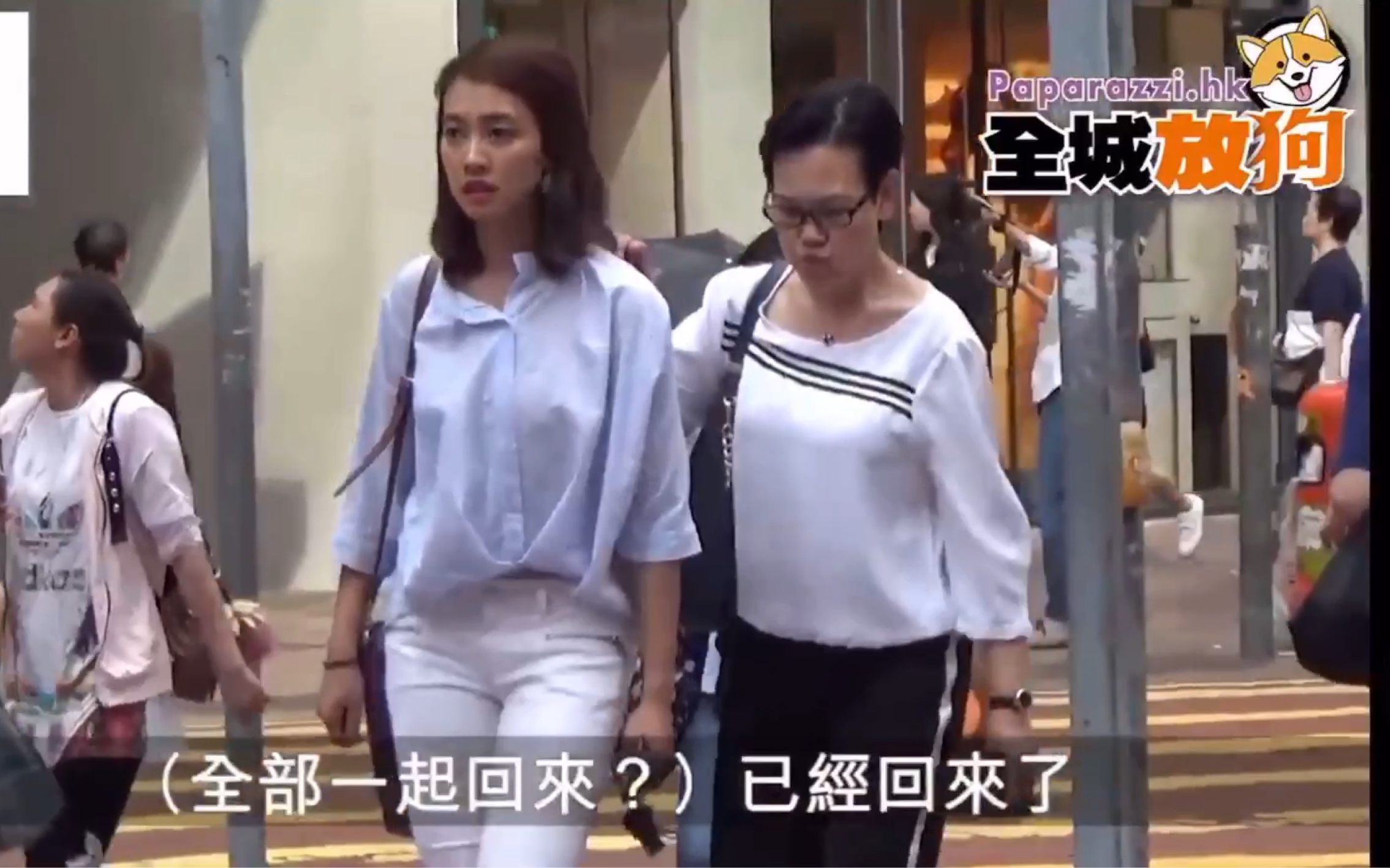 香港铜锣湾见到朱千雪妈妈超级友好的一家人