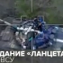 俄柳叶刀无人机击中乌军 T-80 坦克，在撞击前一秒拍摄了乘员组表情。