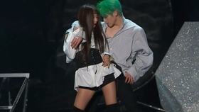 黑洞电视剧第二部剧情介绍 7fb56a80227e453537f7f52fc059feb501708322.jpg@280w_158h_1c_100q.jpg