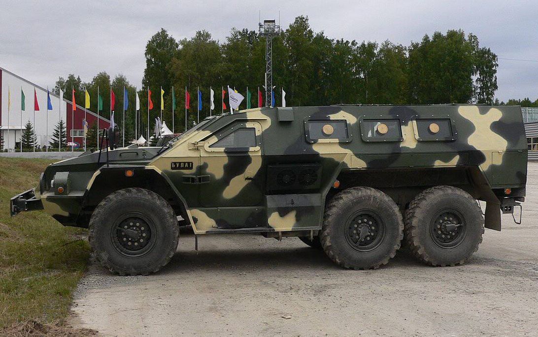 俄罗斯SBA-60-K2 “布拉特”（Bulat）6x6轮式装甲运兵车的视频资料（俄语/生肉）
