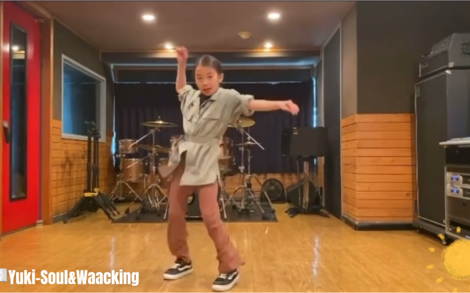【日本全能街舞少女Yuki｜Soul Dance/Waacking/Locking/Punking】_哔哩哔哩_bilibili