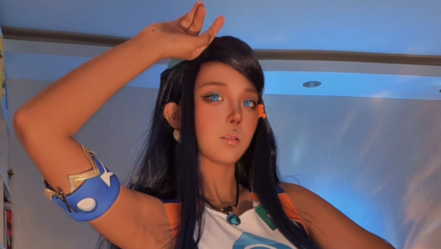 宝可梦黑皮佳人真人版！