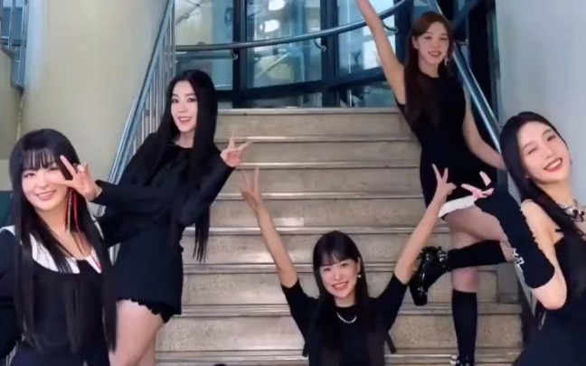 Red Velvet 她们好像在做一种很新颖的CHA