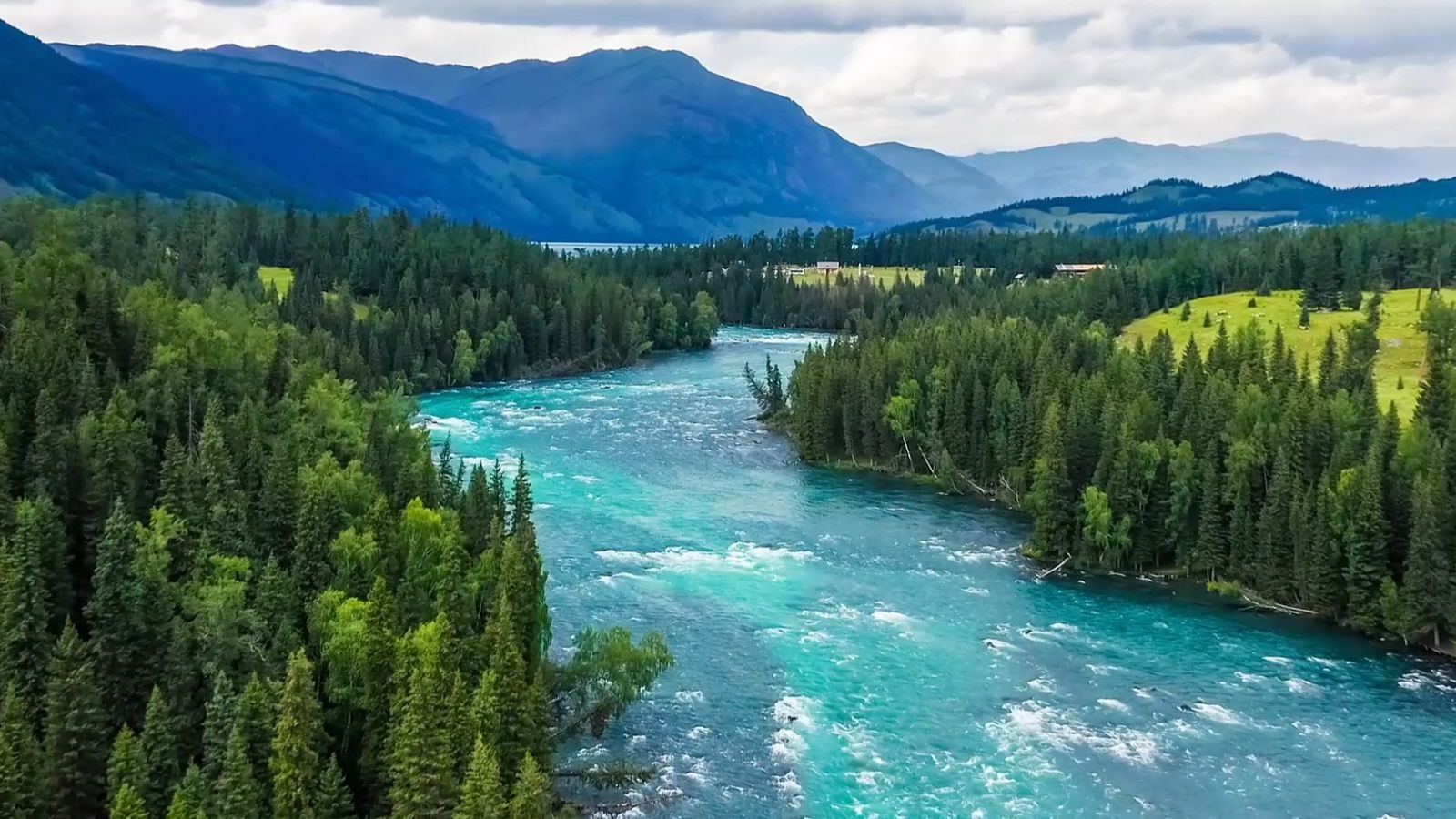 中国 | 喀纳斯河 | 冰川之泪，翡翠裂痕