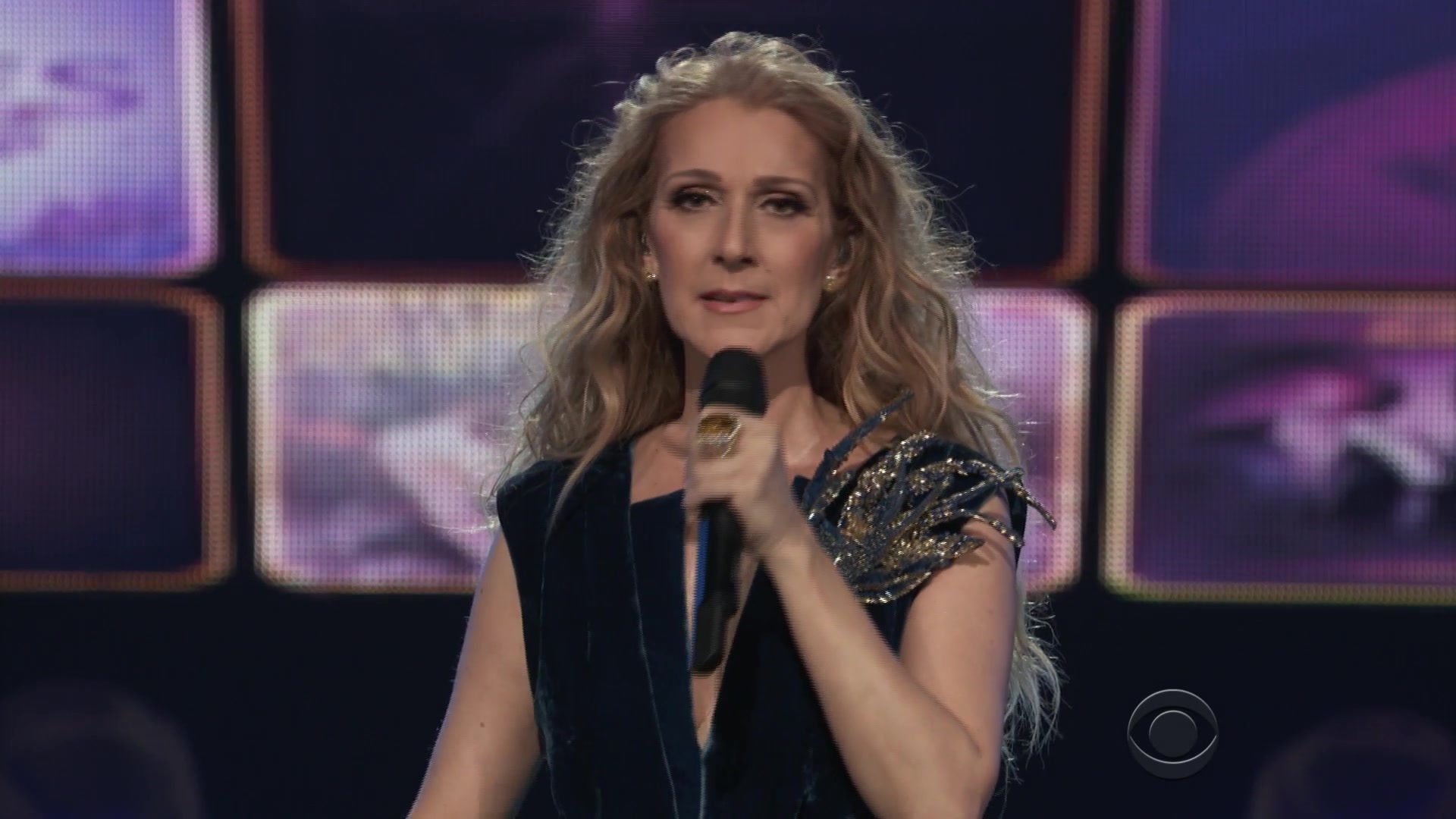 超美席帝celinedion2017年现场用钻石音色每个转音和共鸣来重现当年