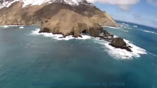 布韦岛上的洞穴?影子?