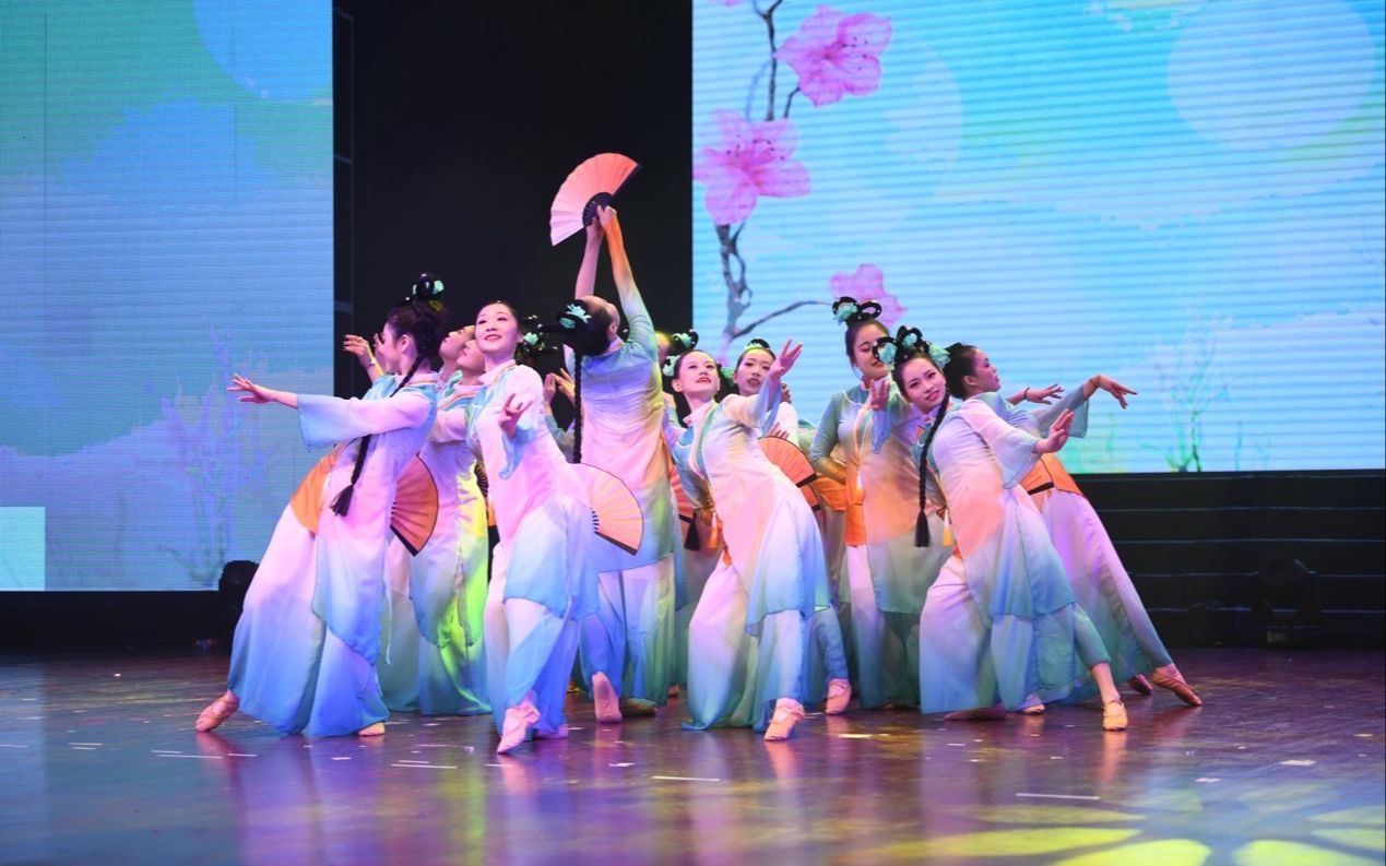 浙江大学研究生艺术团丨2021玉泉新年晚会 舞蹈分团 古典舞<醉春风>