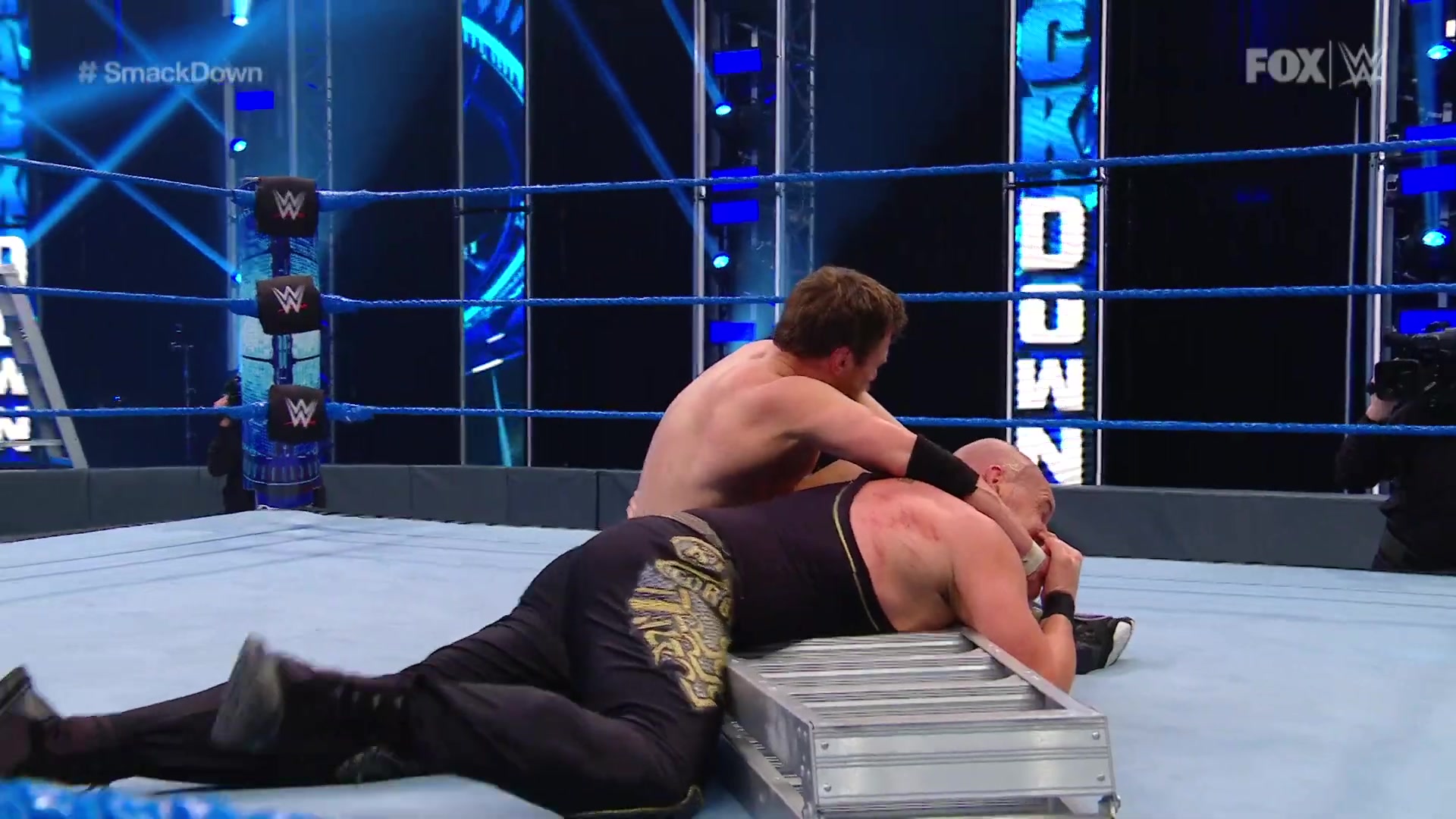 Daniel Bryan Vs King Corbin Smackdown May 1 2020 哔哩哔哩 つロ干杯 Bilibili