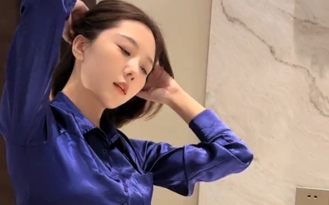 The new Secretary Liu, she's a bit different.