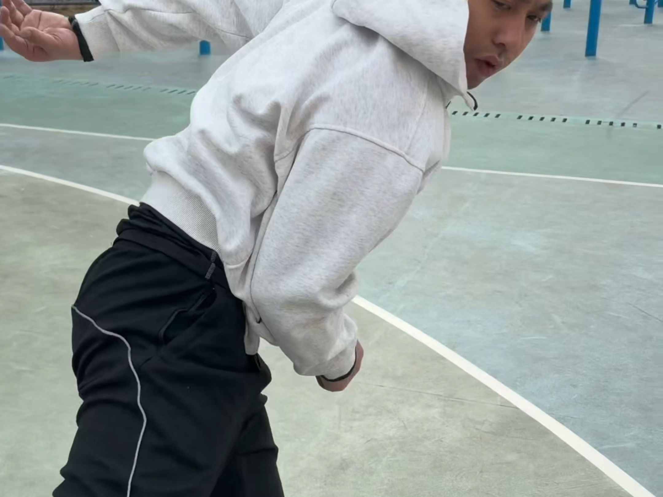 松弛哥是如何打球的