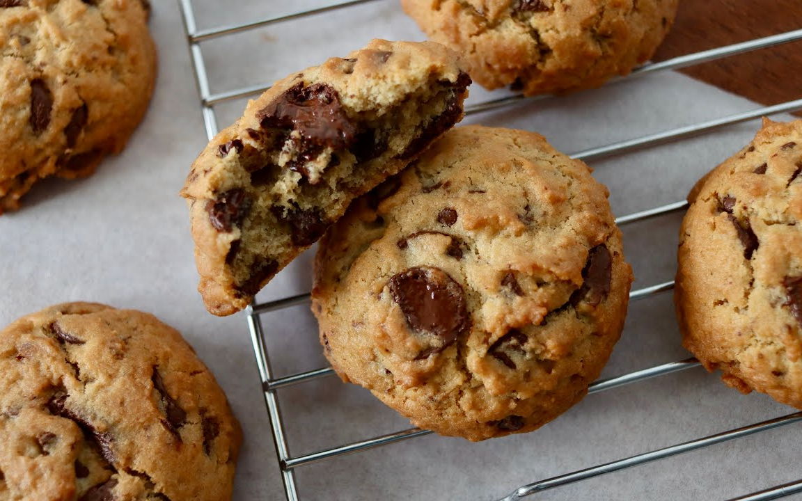 【Sunday】星巴克透露了这个巧克力曲奇食谱~｜Starbucks Chocolate Chip Cookie Recipe