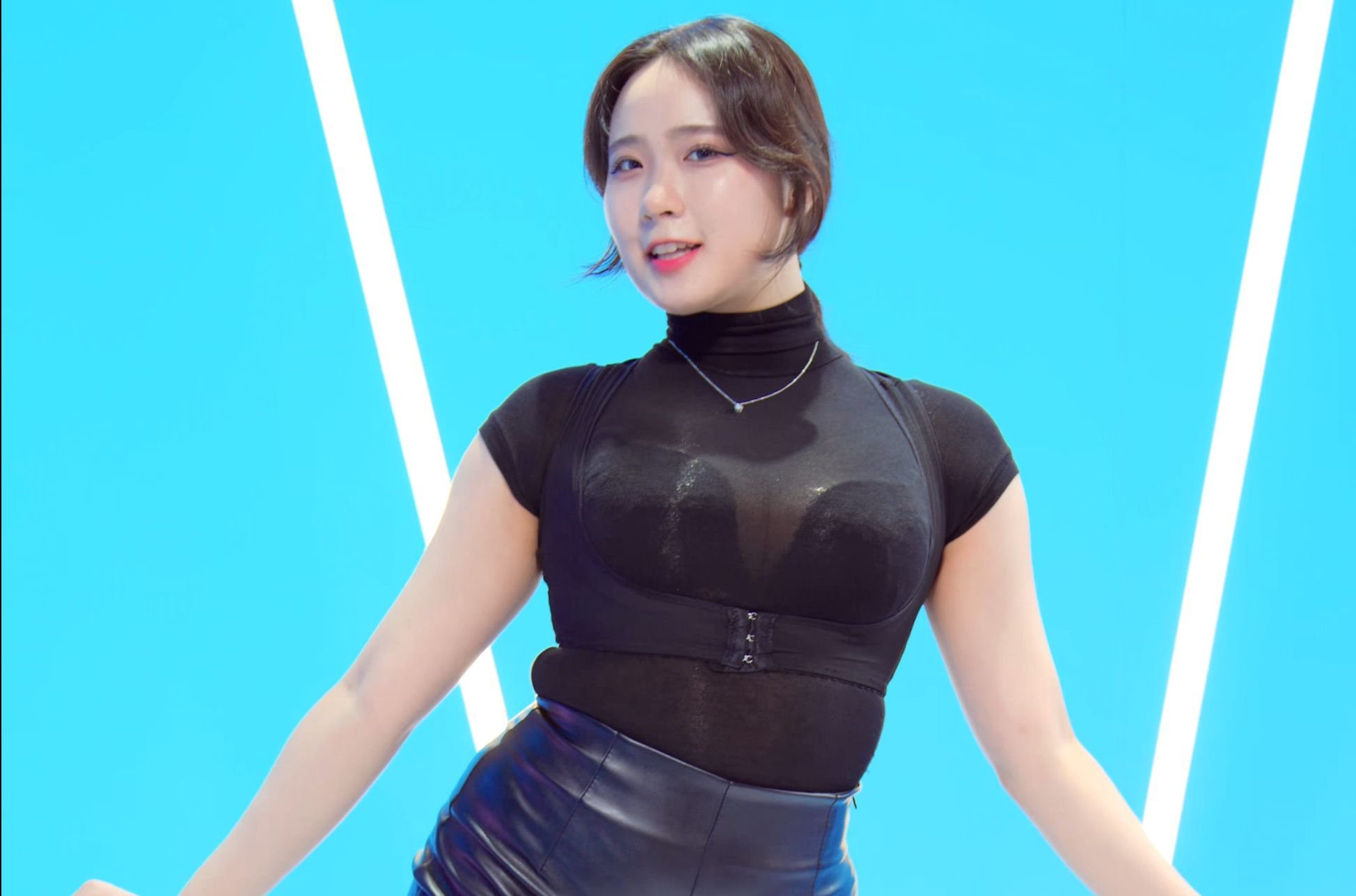 郑仁Jeongin Savage 220317