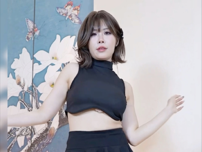 【幸运的啊夏】视频加载中，速速查收惊喜！