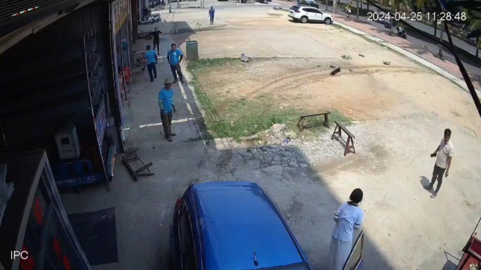 长发男司机一出场，震惊全球！