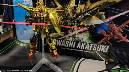 金光闪闪！机动战士高达SEED Destiny高高40拂晓高达大鹫装备评测视频