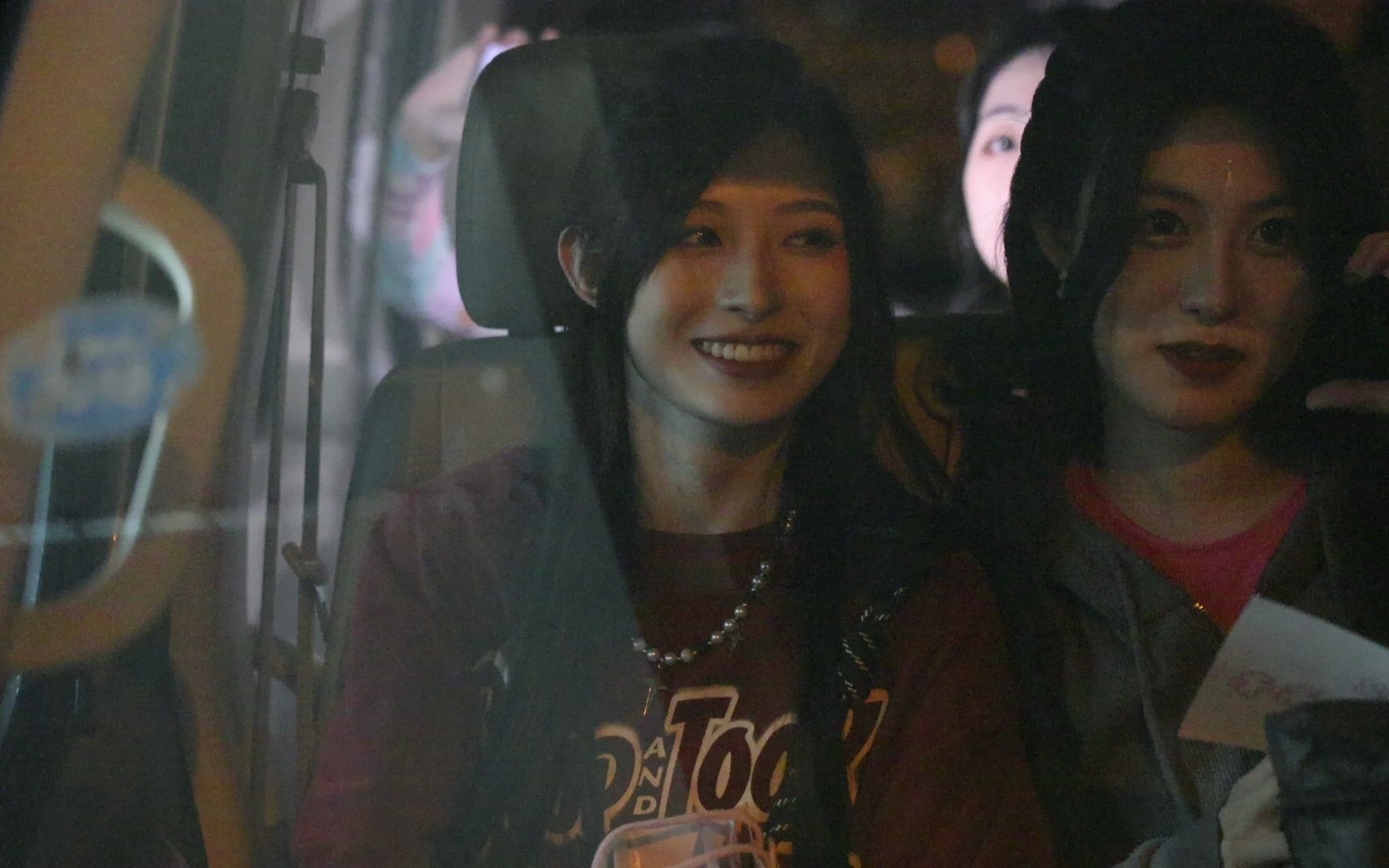 I ran into the girl group on her way home from work, and she looked at my camera.