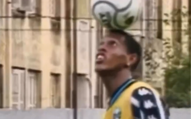 格雷米奥最好的球员！