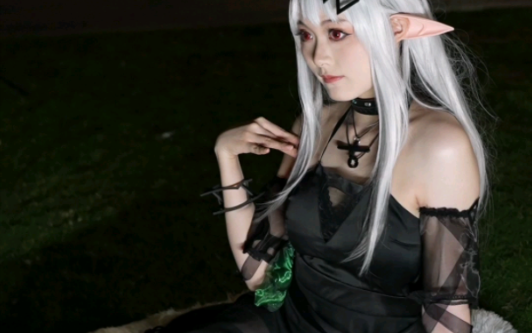 [Tomorrow's Ark Obsidian Mudstone cosplay] - Sonic United Feelings night shoot, strapless black dresses