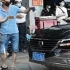 深圳警方通报小车多次撞击外卖员