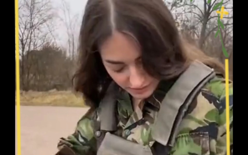 俄罗斯女兵第一次上战场