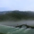 阿哥游玩回家途中经过湘西凤凰最美小桥流水，雨后水面泛起雾气犹如人间仙境，航拍后发现更美