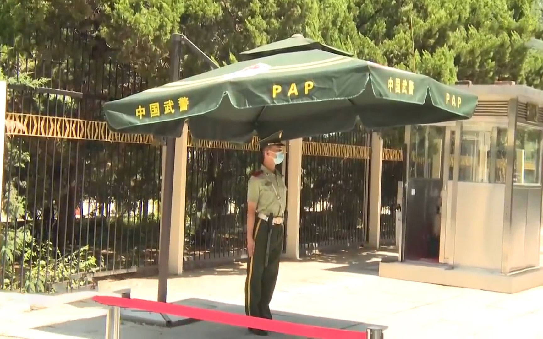 探访北京使馆区武警执勤哨位 他们练就了特殊技能
