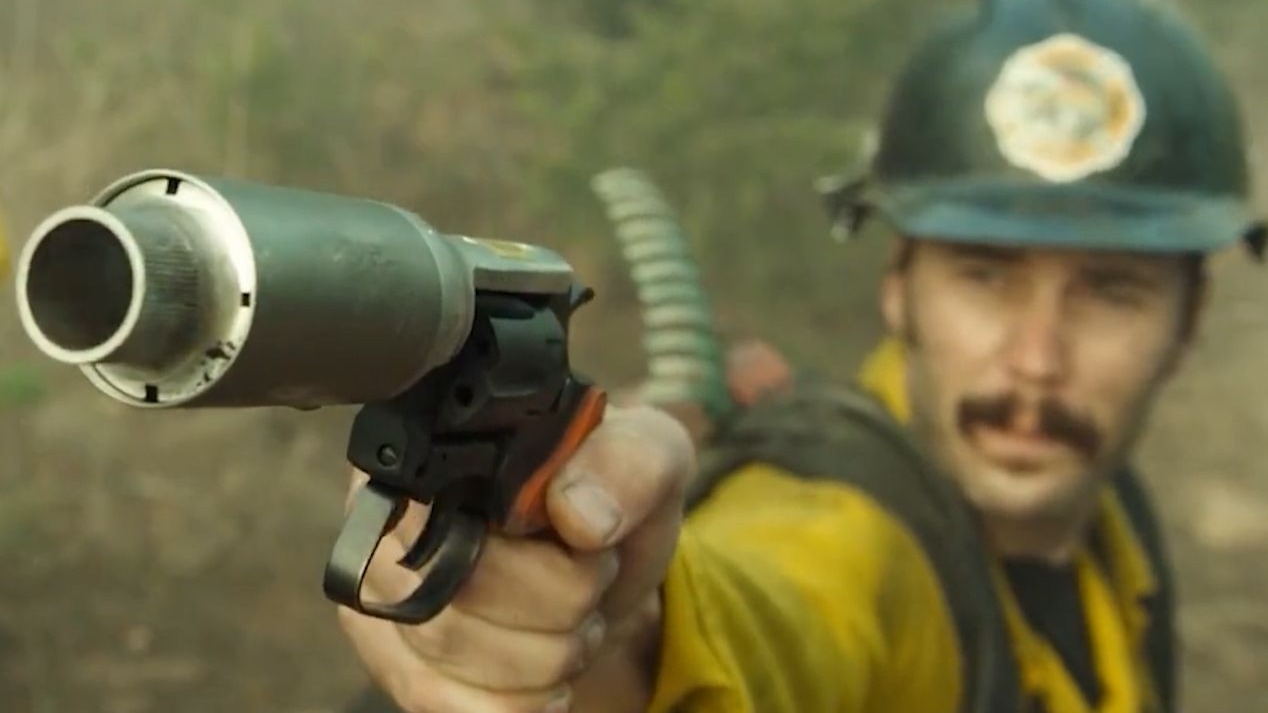 “其实防火袋根本没有保命的作用，唯一作用是给你留一个全尸罢了！”《勇往直前》