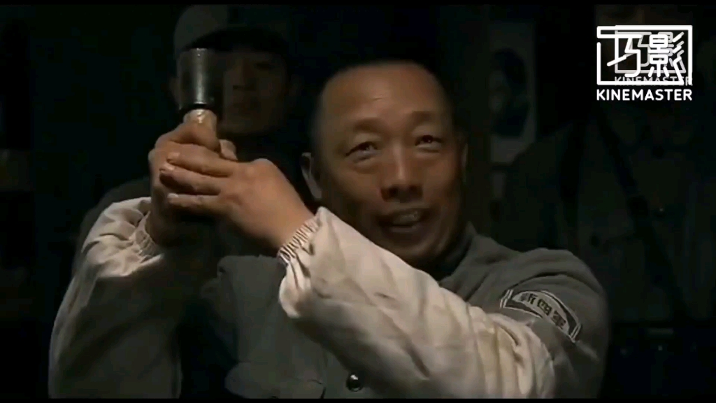 老冯笑声依旧在,不见曾经毒鸡汤