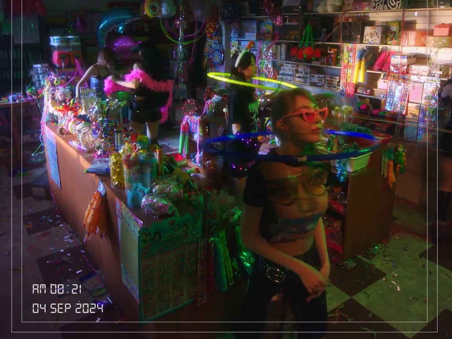 【宮脇咲良】LE SSERAFIM 'CRAZY 英文版MV