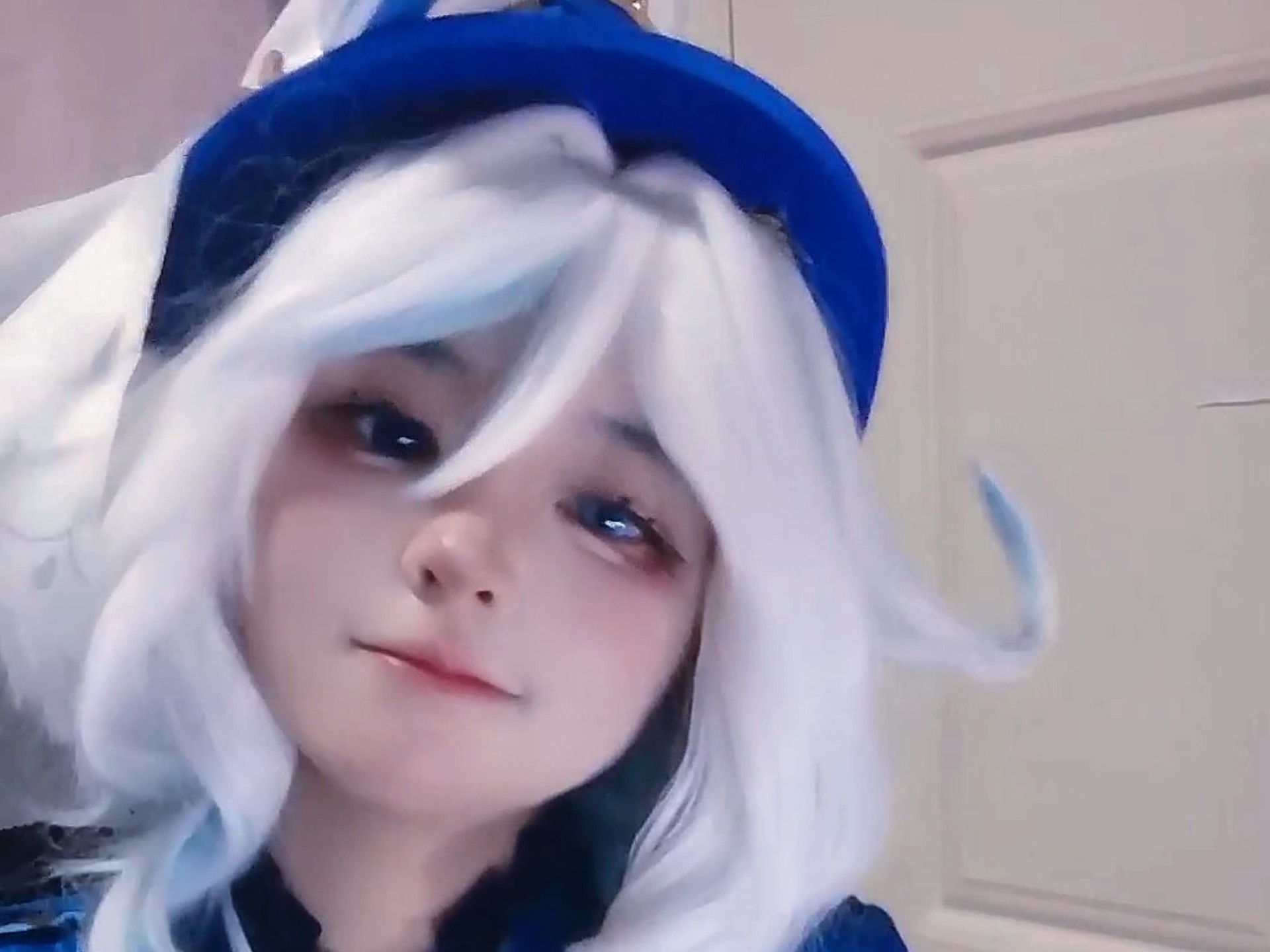 【芙宁娜cos】突然窜出来了一个森莫？(⊙o⊙)