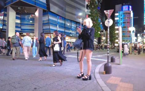 歌舞伎町新宿东京 街拍 街头 神侍少女