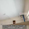 男中学生反映上厕所时遭保安偷拍，校方称“查吸烟”，教育局介入