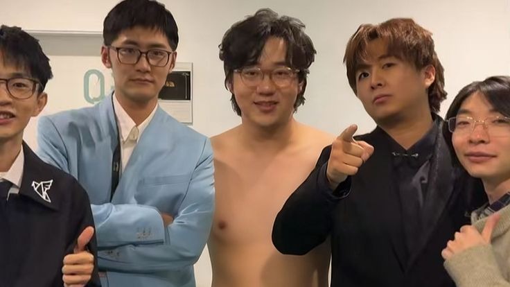 谁是主角，一眼便知