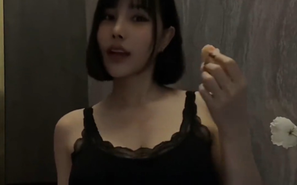 Today's bread is a bit tasty.