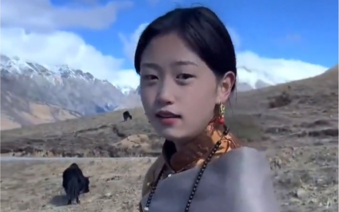 318藏族姑娘